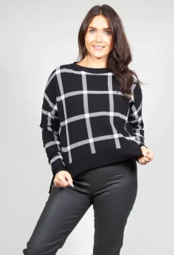 Long Sleeve Jumper with Check Design in Black