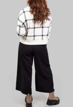 Long Sleeve Jumper with Check Design in White