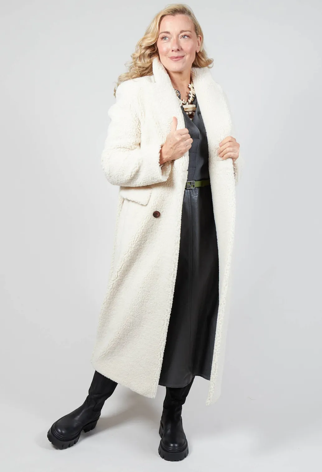 Long Sleeve Teddy Coat in Cream