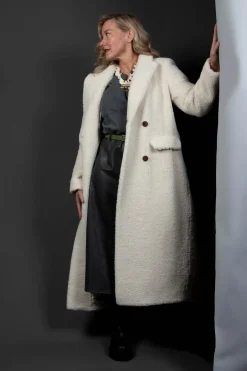 Long Sleeve Teddy Coat in Cream