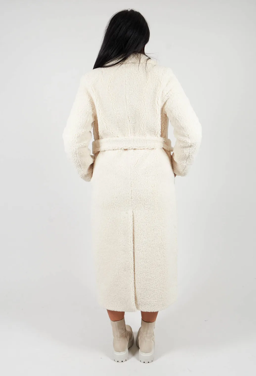 Long Sleeve Teddy Coat in Cream