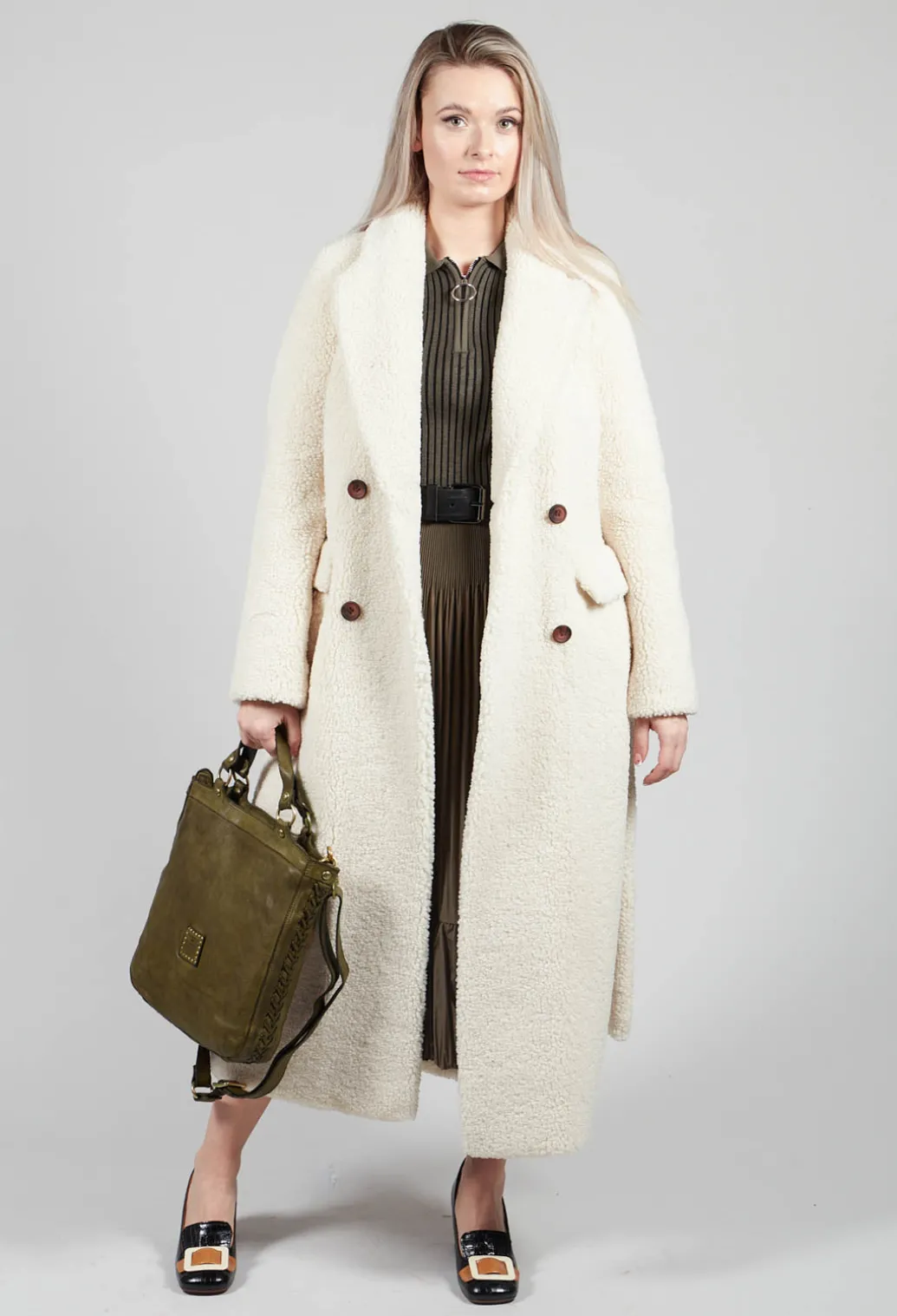 Long Sleeve Teddy Coat in Cream