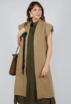 Longline Gilet in Camel
