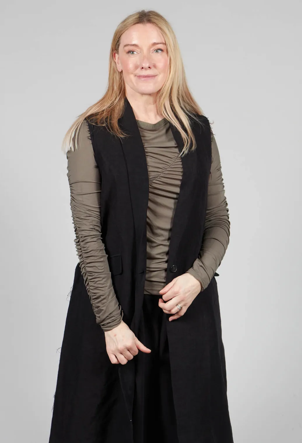 Longline Linen Waistcoat in Black
