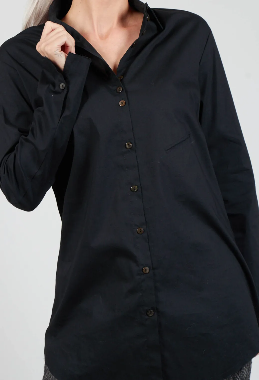 Longline Shirt in Black