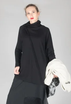 Longline Structred Top in Black