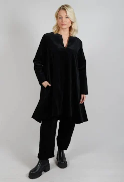 Longline Tunic in Black