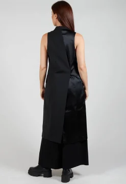 Longline Waistcoat in Nero