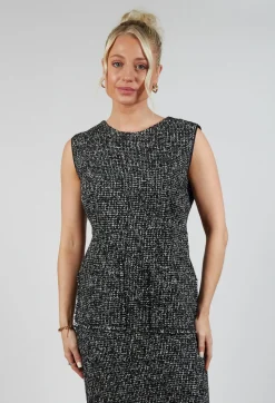 Lonk Dress in Black with White