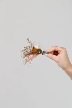 Loose Brooch in Yellow and Green