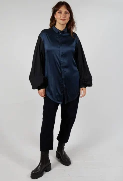 Loose Fit Shirt with Contrasting Arms In Black and Navy