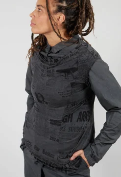 Loose-Fit Asymmetrical Vest in Coal Print Cloud