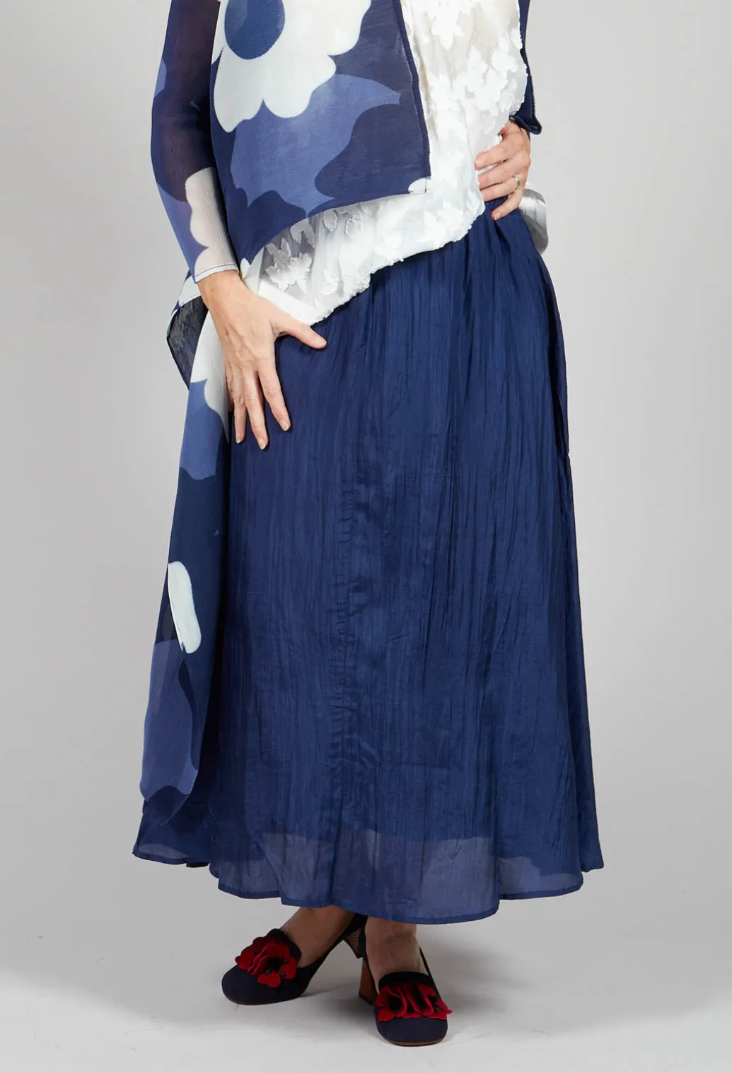 Lotus Skirt in Navy