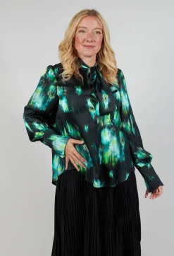 Louise Shirt in Green and Black Print