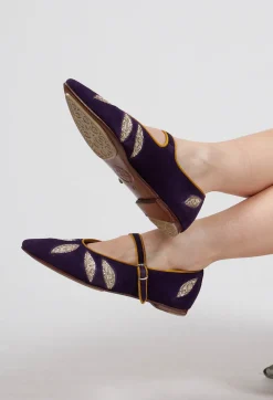 Lulu Point Shoes in Suede Purple Volga
