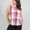 Macro Q Shirt in Rapa
