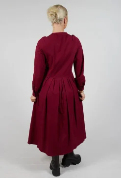Maleha Dress in Scarlet