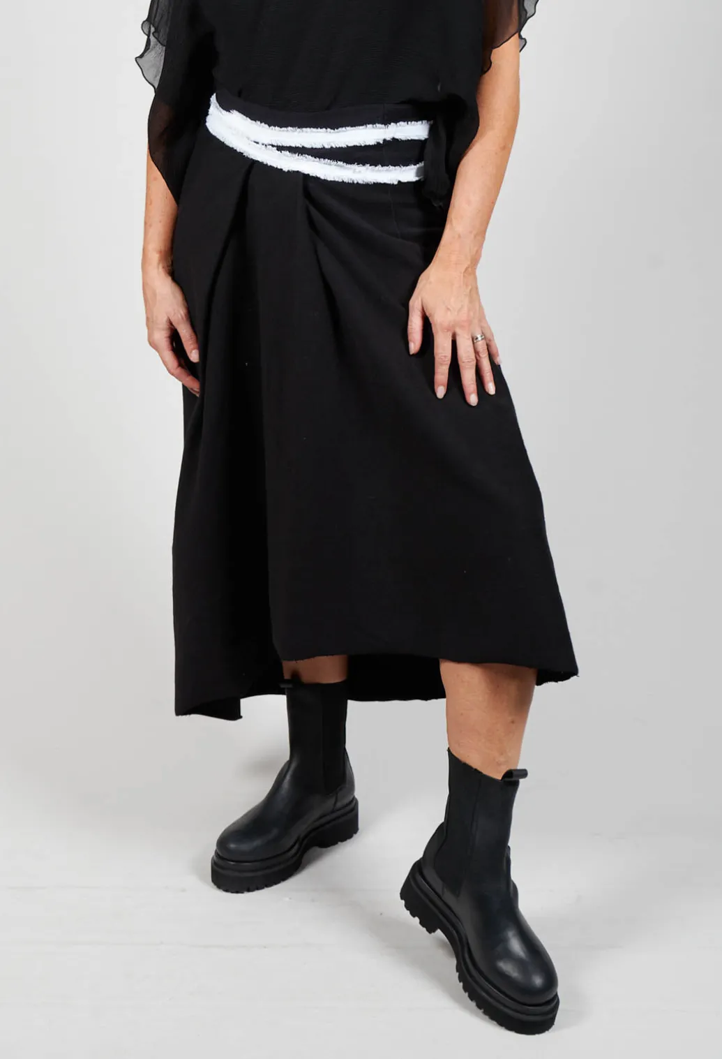 Mary Skirt in Black