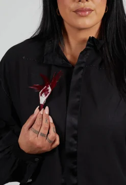 Mascarde Feather Pin in Original Red