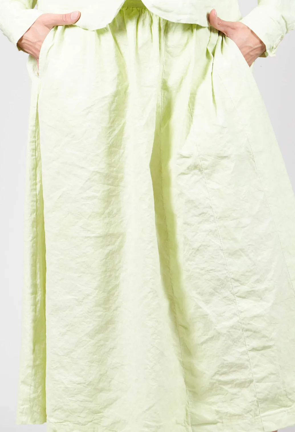 Midi Skirt in Melone