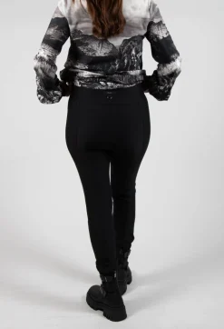 Minimalist Trousers in Black