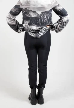 Minimalist Trousers in Black