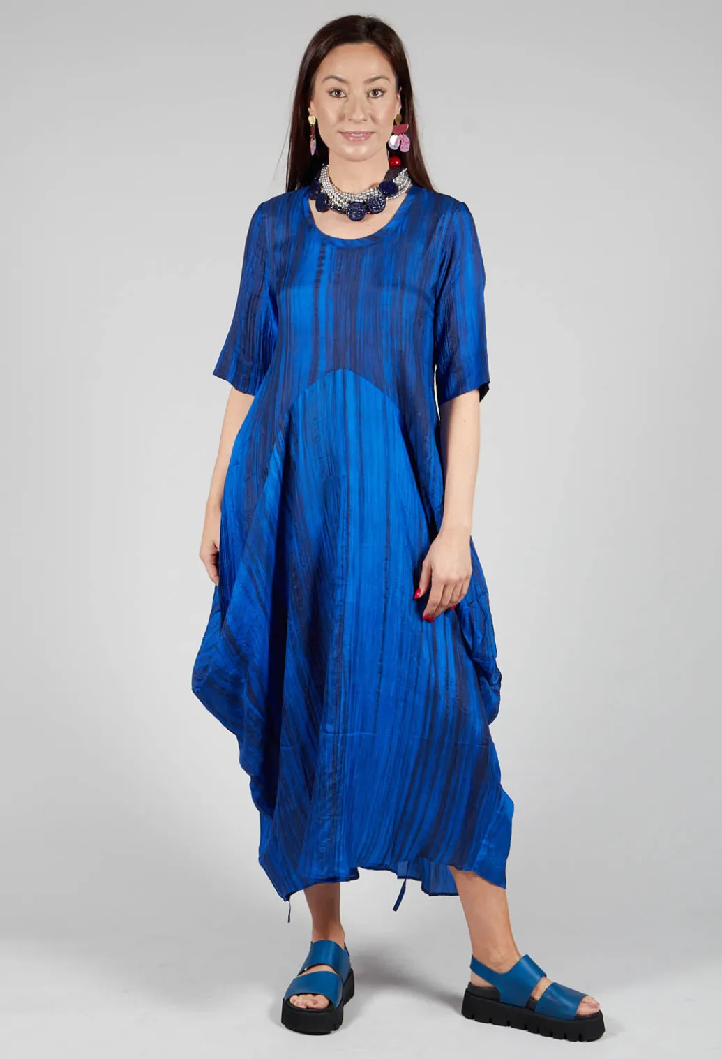 Miriam Dress Round Neck in Blue and Cobalt