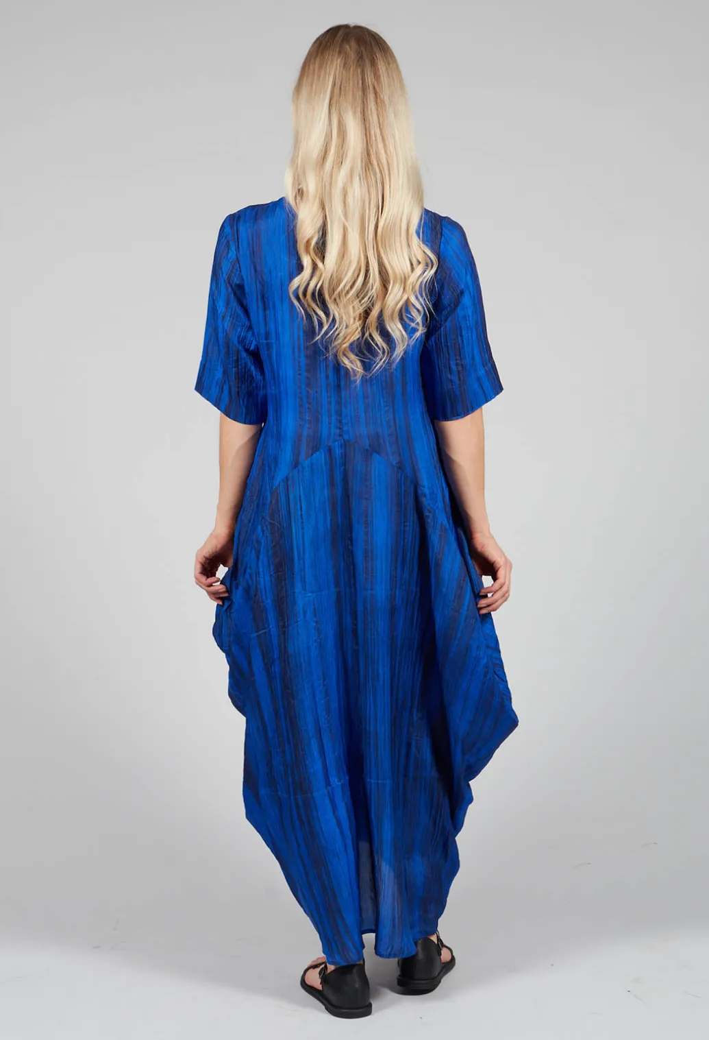 Miriam Dress Round Neck in Blue and Cobalt