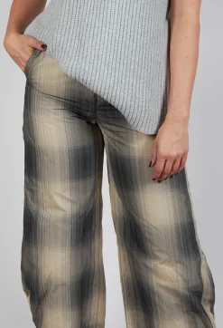 Mora Jeans in Crumble