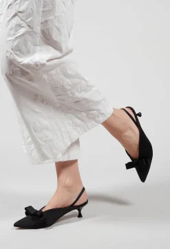 Mules with Maxi Bow in Black