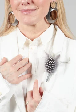 Multi-Feather Pin in Original Grey