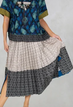 Multipleats Atena Skirt in Moonstruck