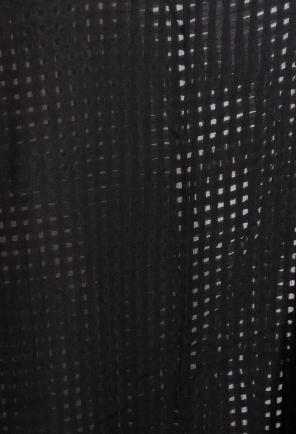 Neohne Scarf in Kaviar Black