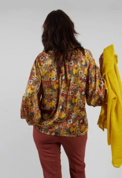 Nitadea Blouse in Elbe