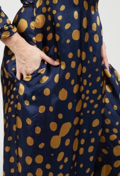 Nungua Jumpsuit in Navy