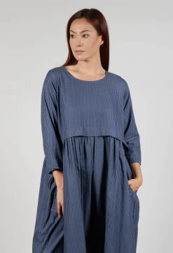 Obendreist Dress in Staub