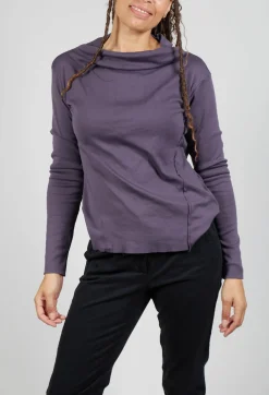 Off The Shoulder Shirt in Melanzana