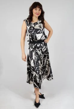 On Point Skirt in Navy Print
