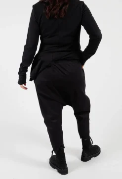 One Pant in Black