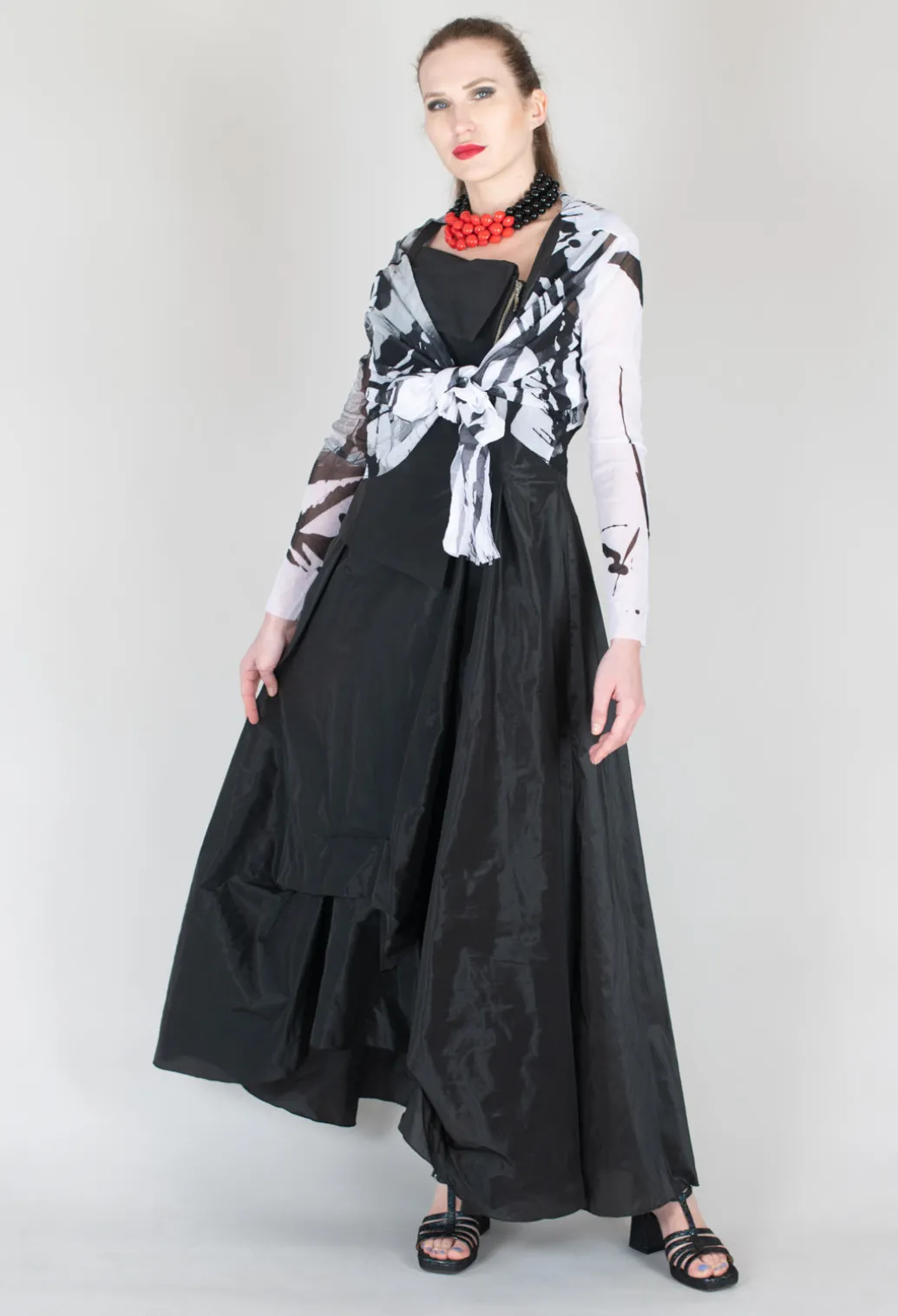 ONGO Dress in Black