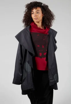 Open Collar Coat with Print in Black