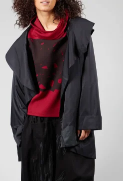 Open Collar Coat with Print in Black