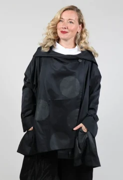 Open Collar Coat with Print in Black