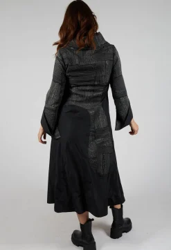 Open Neck Quilted Feature Dress in Black