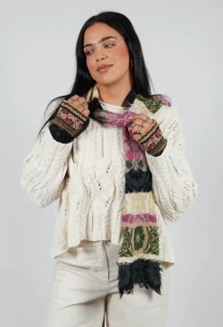 Oriental Wool Scarf in Orchid