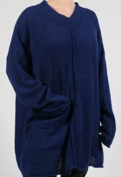 Oversize Pullover in Gentian Blue