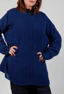 Oversize Pullover in Gentian Blue