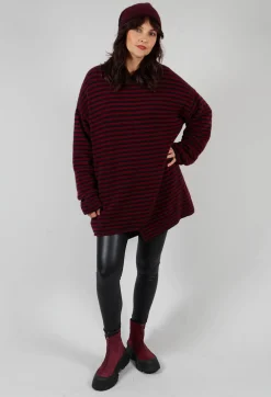 Oversized Pull Over in Striped Black and Merlot