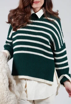 Oversized Pull with Green and Ecru Stripes