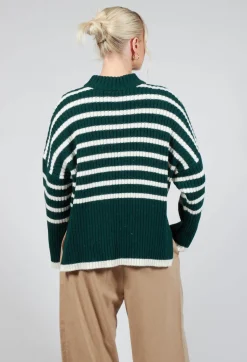 Oversized Pull with Green and Ecru Stripes